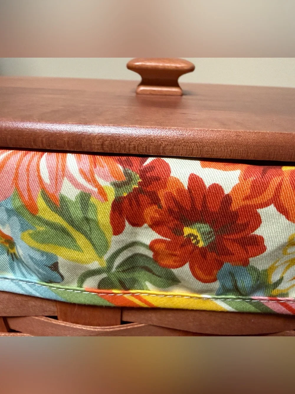 Like New Cinnamon Stain Longaberger Lunchbox Basket Set with Sunflower Liner